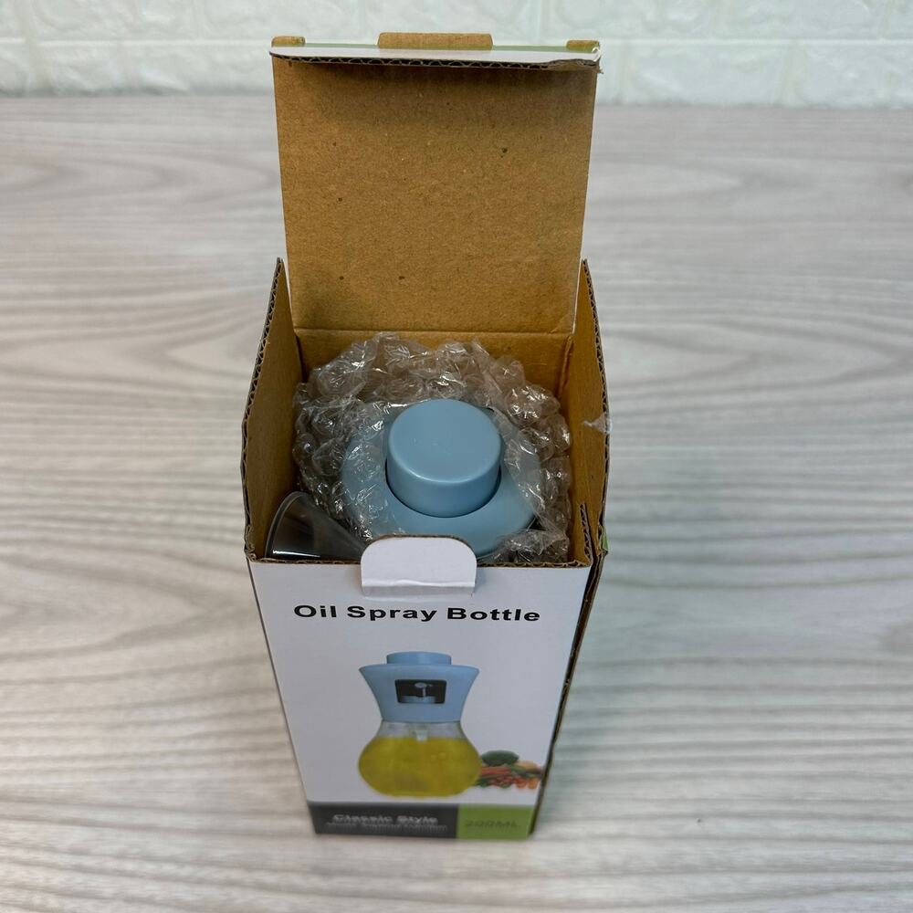Oil Spray Bottle Classic Style 200ML Blue Lid Clear Glass Cooking Oil Dispenser